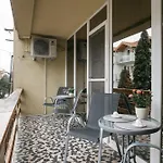 Tavaszhaz *