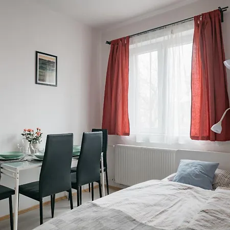 Tavaszhaz Apartment