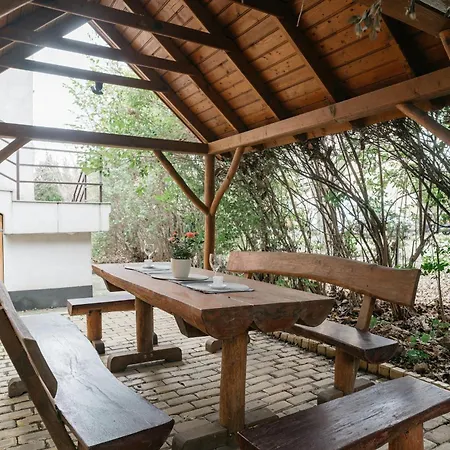 Apartment Tavaszhaz
