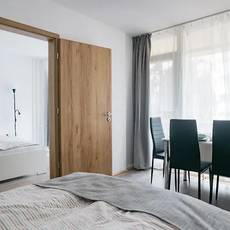 Tavaszhaz Balatonfured