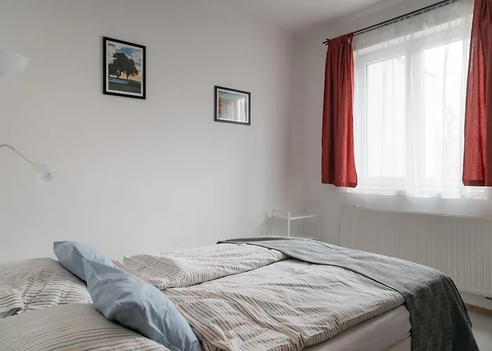 Tavaszhaz *